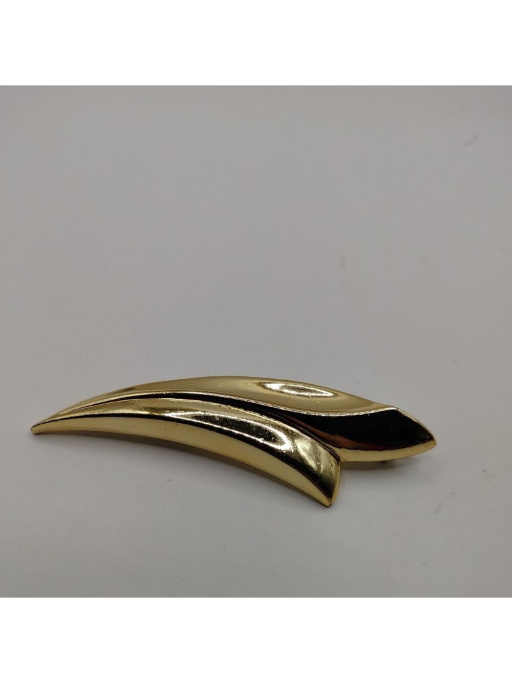 Brooch/pin  Gold Tone 1950's